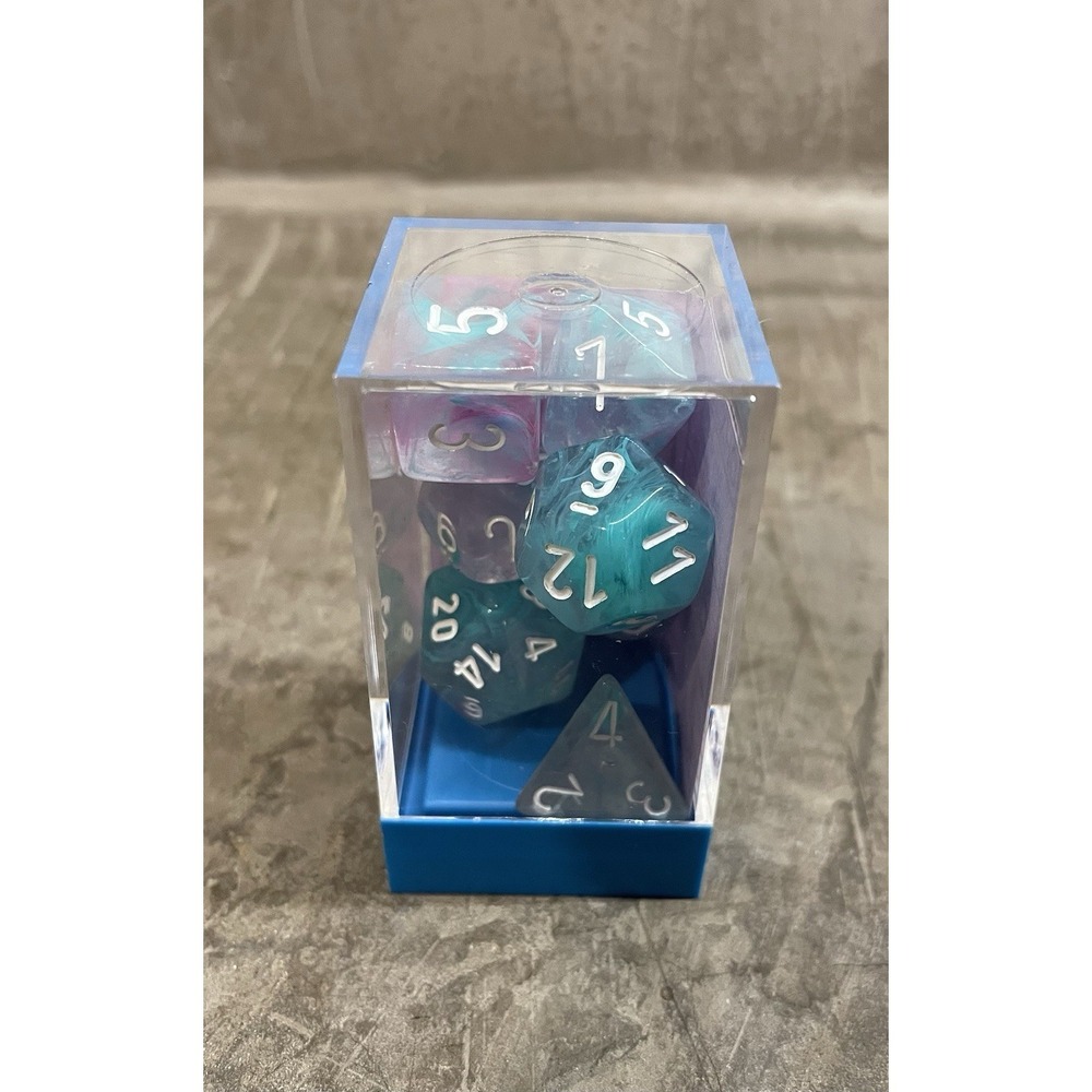 Chessex‎ Lab Dice Luminary Nebula Wisteria/White Polyhedral 7-Die Set CHX 30033